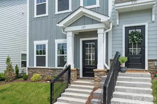 137 Cherry Spgs Ln, Asheville, NC 28804 - Photo 5