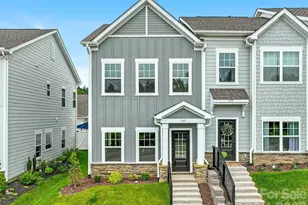 137 Cherry Spgs Ln, Asheville, NC 28804 - Photo 1