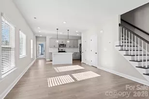 137 Cherry Spgs Ln, Asheville, NC 28804 - Photo 5