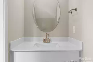 137 Cherry Spgs Ln, Asheville, NC 28804 - Photo 17