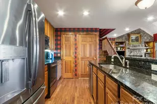 121 Ivy Ridge Rd, Burnsville, NC 28714 - Photo 11