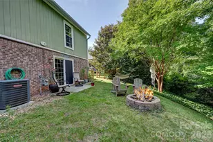 34 Knoll Ridge Dr, Asheville, NC 28804 - Photo 41