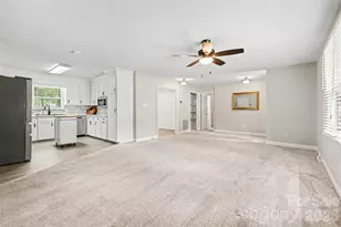 9409 Wedgewood Dr, Huntersville, NC 28078 - Photo 7