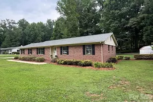 9409 Wedgewood Dr, Huntersville, NC 28078 - Photo 3