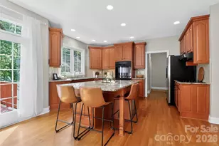 2307 Keara Way, Charlotte, NC 28270 - Photo 9