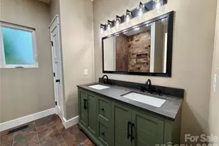 128 Arrowood Ln, Harmony, NC 28634 - Photo 27