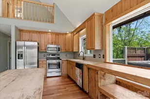 7714 State Hwy 197 Hwy N, Green Mountain, NC 28740 - Photo 9