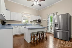 110 N Main Ave, Maiden, NC 28650 - Photo 13