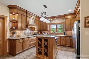 750 Barebridge Dr, Burnsville, NC 28714 - Photo 15