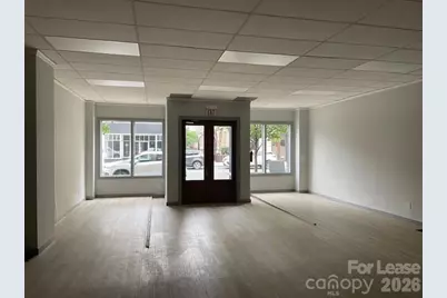 177 W Main Avenue, Gastonia, NC 28052 - Photo 3