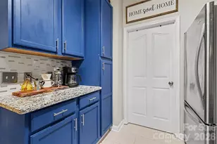 10616 Hill Point Ct, Charlotte, NC 28262 - Photo 11