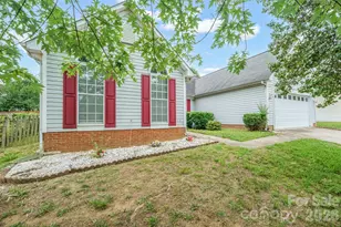 9426 Cantle Dr, Charlotte, NC 28216 - Photo 1