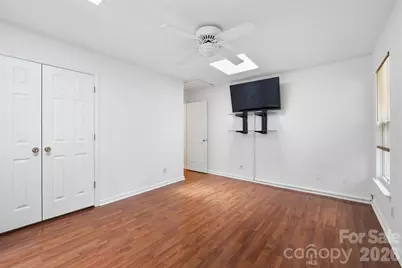 9426 Cantle Drive, Charlotte, NC 28216 - Photo 29