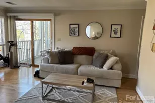 2518 Cranbrook Ln, Charlotte, NC 28207 - Photo 5