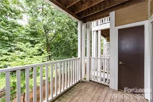 2518 Cranbrook Ln, Charlotte, NC 28207 - Photo 15