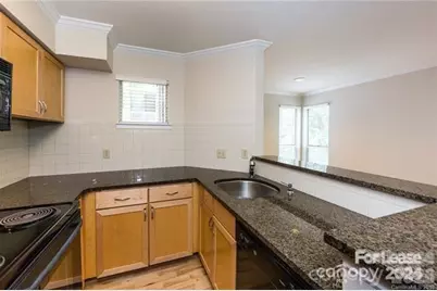 2518 Cranbrook Lane, Charlotte, NC 28207 - Photo 9