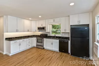 47 Fir Circle, Canton, NC 28716 - Photo 7