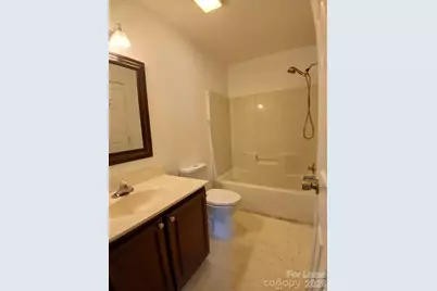 6929 Misty Pine Lane, Charlotte, NC 28217 - Photo 5