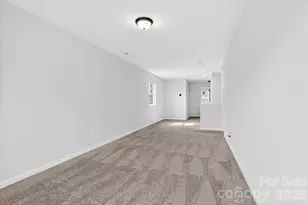 6629 Meridale Forest Dr, Charlotte, NC 28269 - Photo 19
