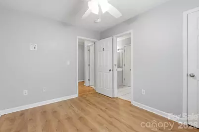 188 39th Avenue Court NW, Hickory, NC 28601 - Photo 27