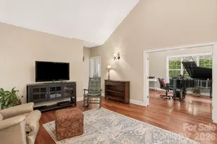 60 Hawks Pointe Ln, Weaverville, NC 28787 - Photo 21