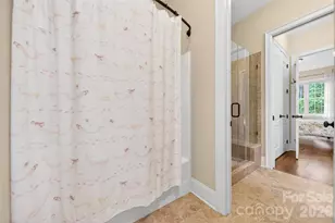 2932 Oakdale Rd, Charlotte, NC 28216 - Photo 39