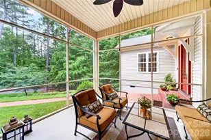 2932 Oakdale Rd, Charlotte, NC 28216 - Photo 5