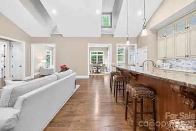 2932 Oakdale Road, Charlotte, NC 28216 - Photo 17
