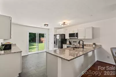 3119 Decapolis Drive, Charlotte, NC 28215 - Photo 5