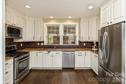 23 Woodvale Avenue, Asheville, NC 28804 - Photo 7