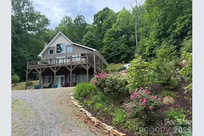 696 Hickory Nut Hollow, Old Fort, NC 28762 - Photo 15