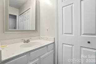 6043 Green Forest Dr, Charlotte, NC 28212 - Photo 33