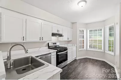 6043 Green Forest Drive, Charlotte, NC 28212 - Photo 15