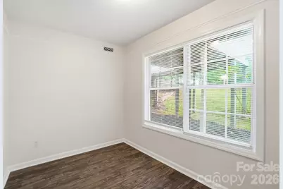 6043 Green Forest Drive, Charlotte, NC 28212 - Photo 11