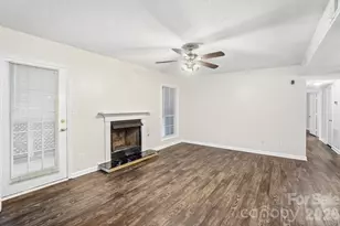6043 Green Forest Dr, Charlotte, NC 28212 - Photo 5