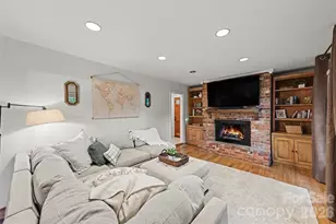 261 Sherwood Cir, Rock Hill, SC 29730 - Photo 7