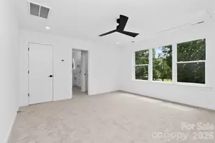 2716 Baltimore Ave, Charlotte, NC 28203 - Photo 31