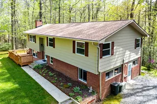 145 Jeter Mountain Rd, Hendersonville, NC 28739 - Photo 3
