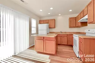 915 Par One Ct, Fort Mill, SC 29715 - Photo 11