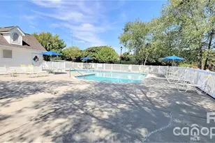 915 Par One Ct, Fort Mill, SC 29715 - Photo 37