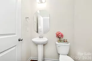 3173 Pinehills Wy., Mount Holly, NC 28120 - Photo 5