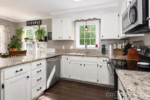 311 N Deerfield Cir, Salisbury, NC 28147 - Photo 15