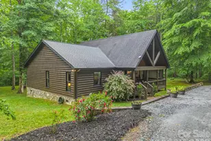 124 Golden Crk Trl, Union Mills, NC 28167 - Photo 3