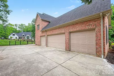 1009 Medinah Court, Waxhaw, NC 28173 - Photo 31
