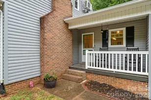 1014 Bramblewood Ct NE, Lenoir, NC 28645 - Photo 9