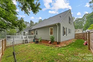 1014 Bramblewood Ct NE, Lenoir, NC 28645 - Photo 45