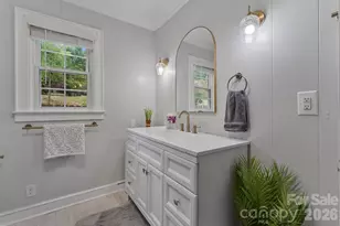 1014 Bramblewood Ct NE, Lenoir, NC 28645 - Photo 21