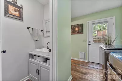1014 Bramblewood Court NE, Lenoir, NC 28645 - Photo 35