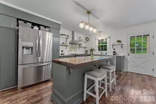 1014 Bramblewood Ct NE, Lenoir, NC 28645 - Photo 11