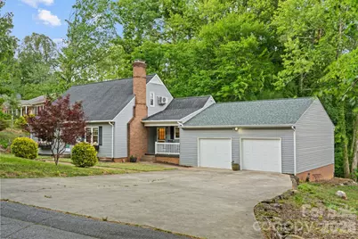 1014 Bramblewood Court NE, Lenoir, NC 28645 - Photo 5